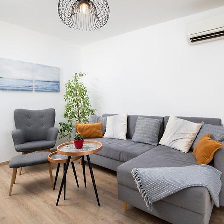 Top Floor Sunset Apartment Pula Ngoại thất bức ảnh
