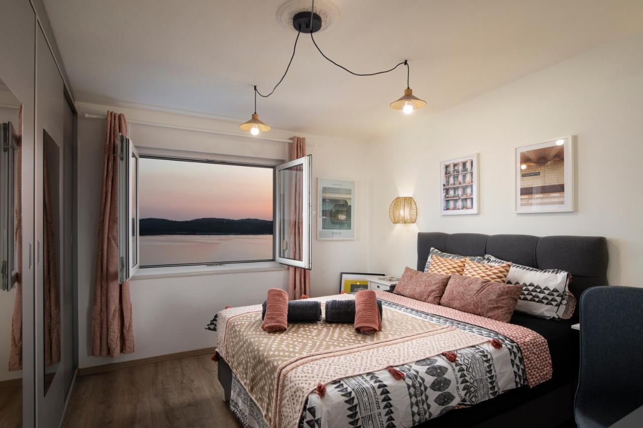 Top Floor Sunset Apartment Pula Ngoại thất bức ảnh