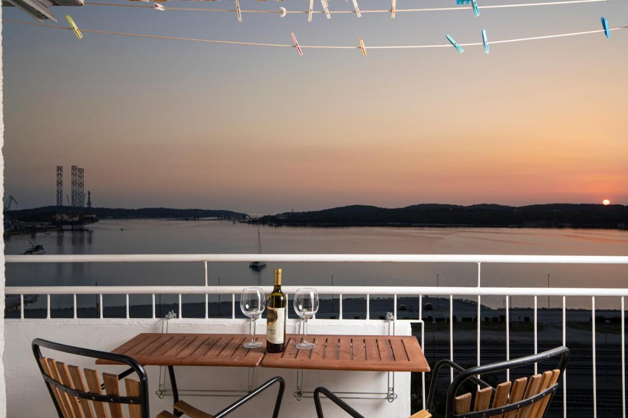 Top Floor Sunset Apartment Pula Ngoại thất bức ảnh
