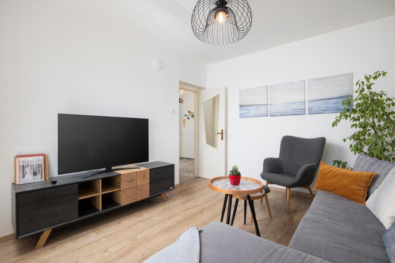 Top Floor Sunset Apartment Pula Ngoại thất bức ảnh